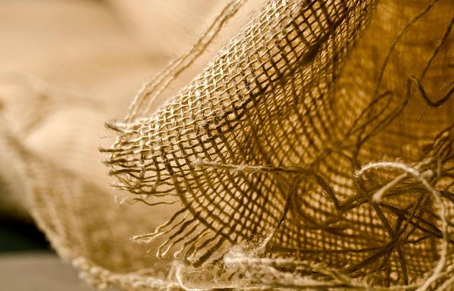 Mastering the Art of Visual Storytelling in Portfolios